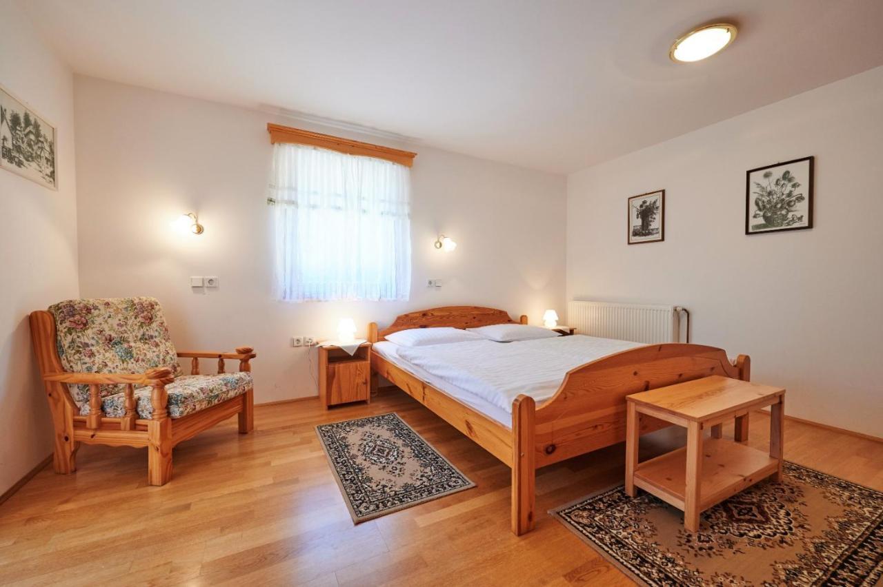 Vila Turisticna Kmetija Stoglej Luče Exteriér fotografie