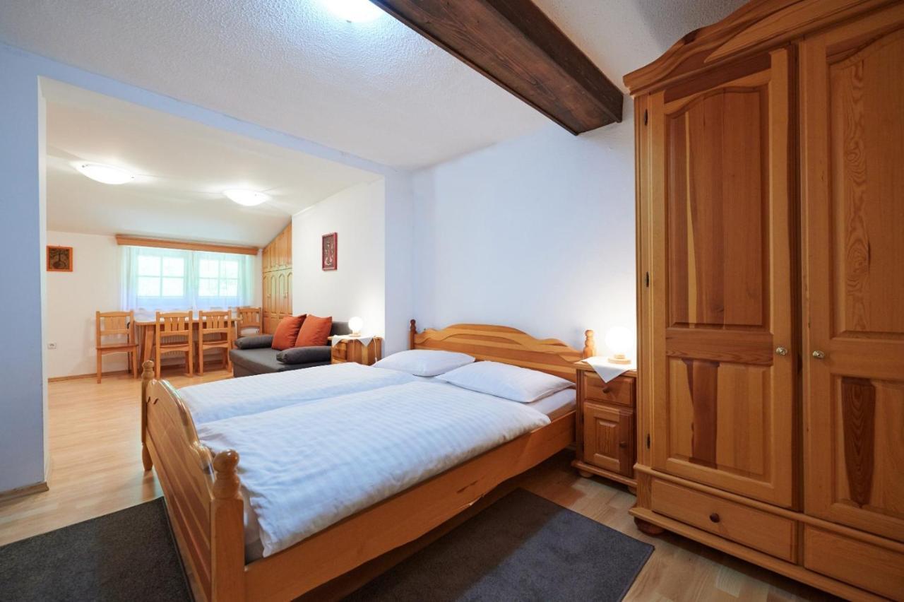 Vila Turisticna Kmetija Stoglej Luče Exteriér fotografie